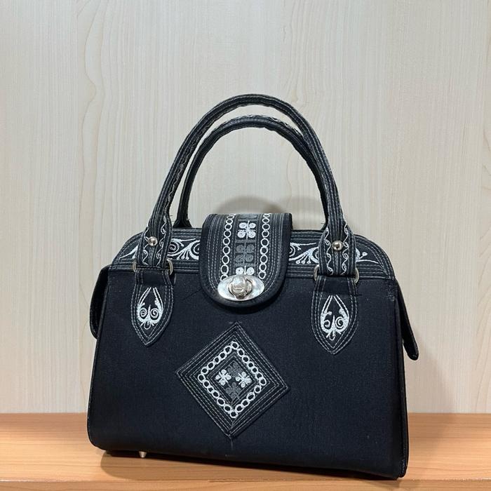 Tas Luna Arm motif Aceh Elegan Wanita