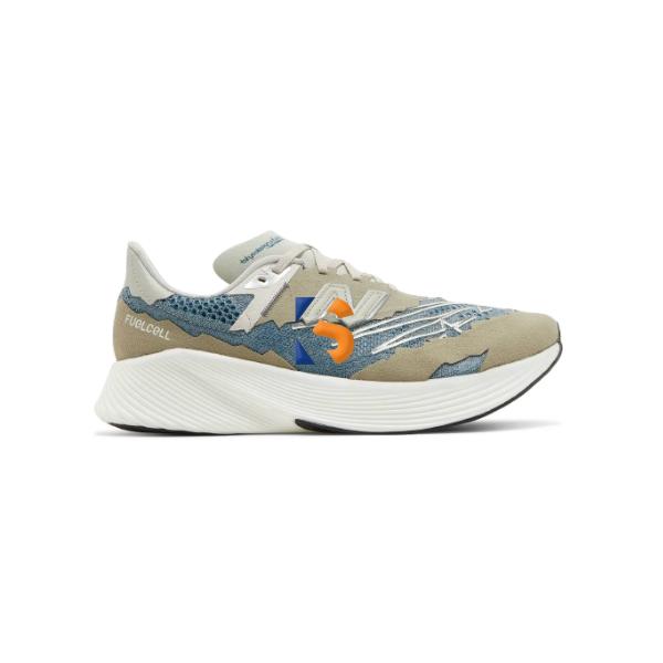 Sepatu New Balance Tokyo Design Studio FuelCell RC Elite v2 Beige