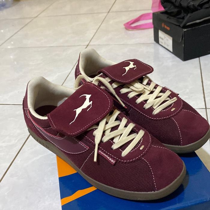 Sepatu compass second berkualitas  Sneakers