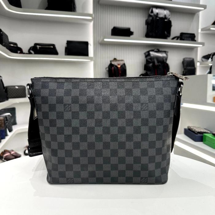 LOUIS VUITTON DAMIER GRAPHITE MICK MESSENGER BAG