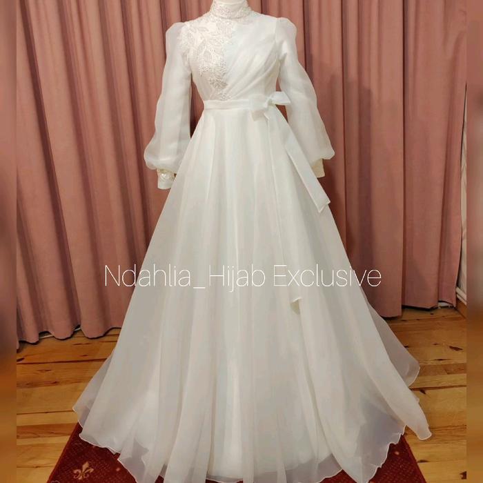 GAUN AKAD SYARI FULL SET GAUN,VEIL,JILBAB,CADAR
