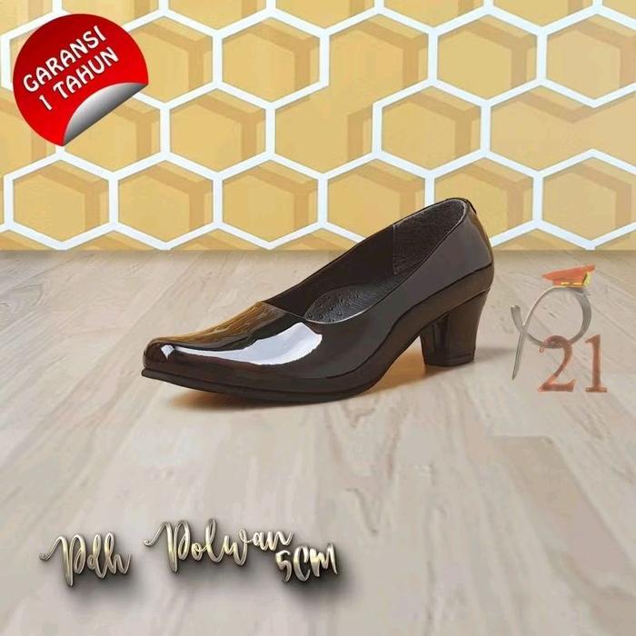 Sepatu Pdh hak standar P21