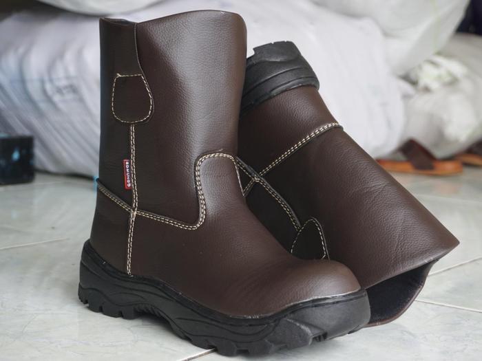 SEPATU SAFETY BOOTS EDMUNDO