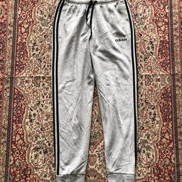 Celana adidas essential sweat pants Vintage adidas running pants Casual adidas running pants HI032