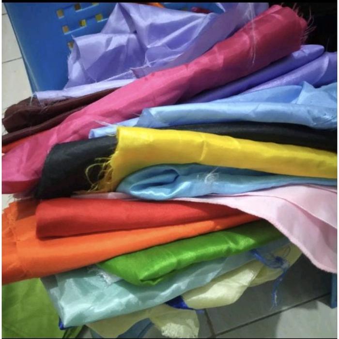 Kain Perca Satin untuk Kerajinan Tangan dan Bahan Kreatif Jahit Menjahit