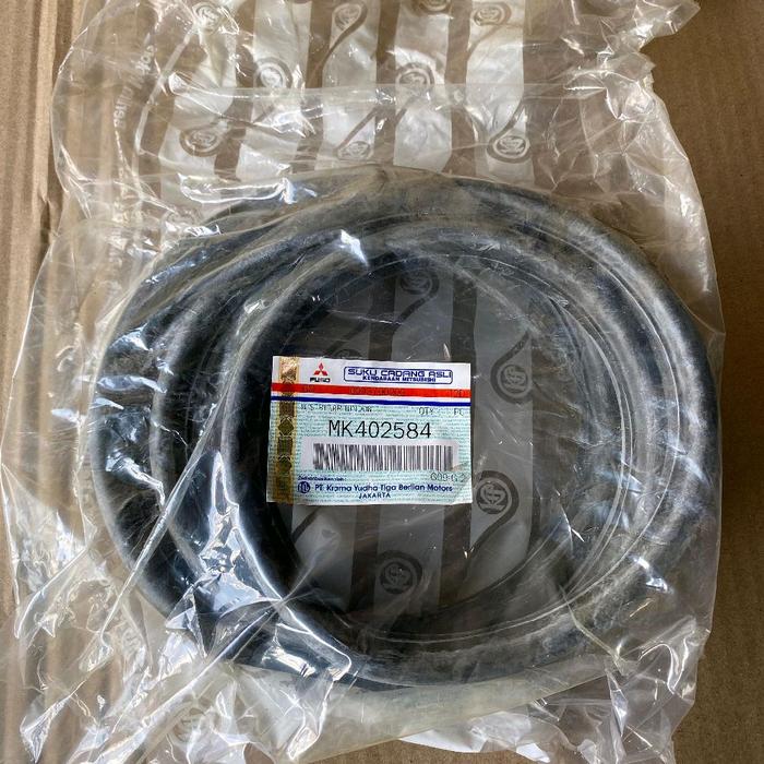 karet kaca kabin belakang canter ps110 ps125 original