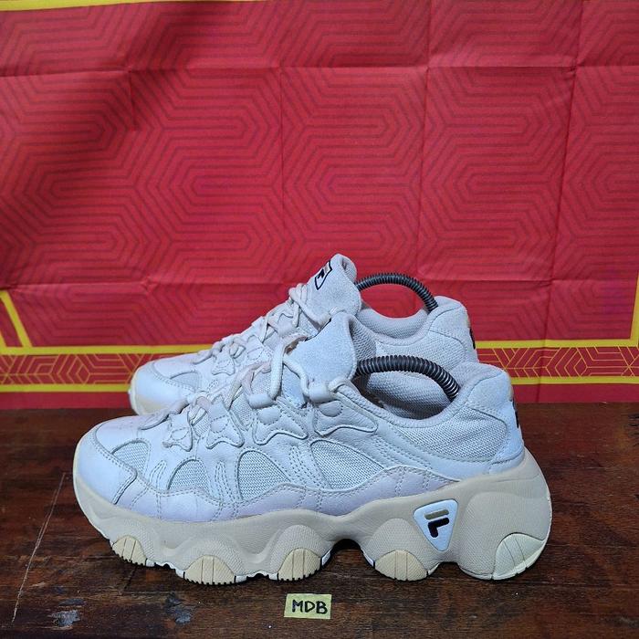 Sepatu second original Fila jagger size 42