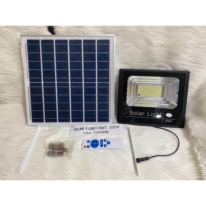 Lampu Sorot Tenaga Surya LED Solar Light Flood Lamp 200W Spotlight IP66 Lamp Outdoor 2.014.0076