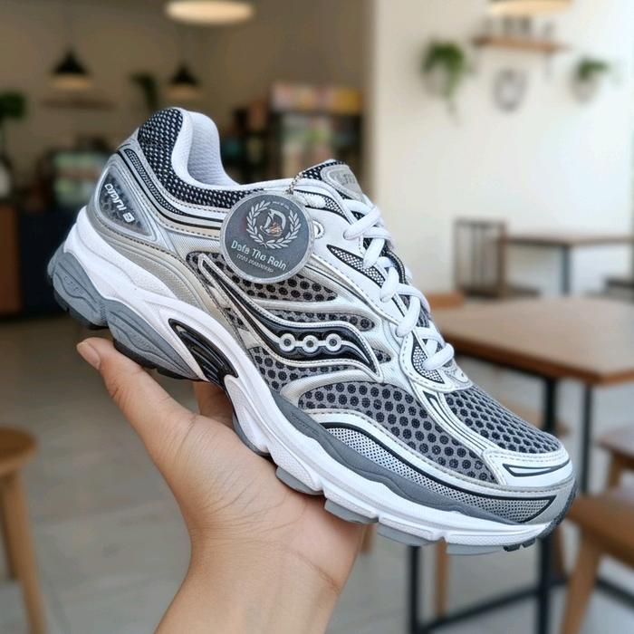 SAUCONY ProGrid Omni 9 Silver Grey 1jt % Original " New "