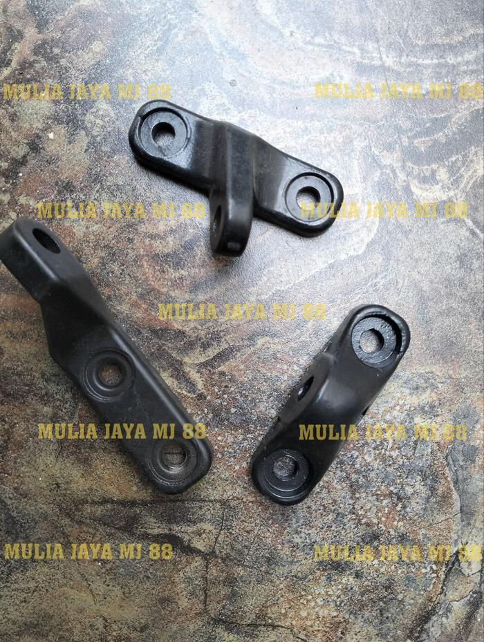 Bracket Tapak Tangkai Spion Fuso Fighter Baru/Bracket Tapak Gagang Spion New Fuso Fighter R1