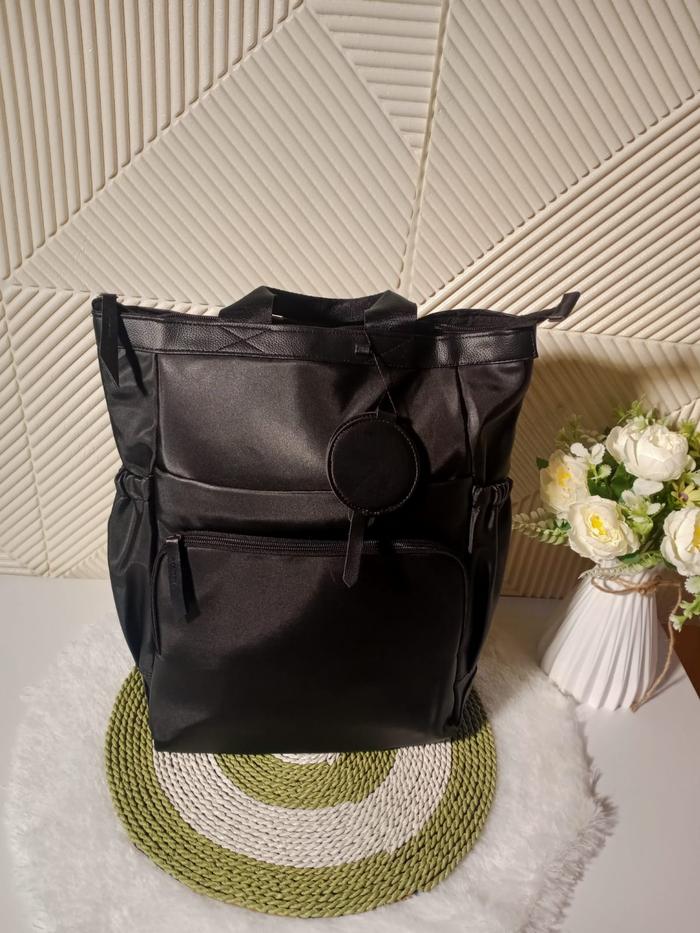 Tas Ransel Tas Cewek Tas Kuliah Warna Hitam Desain Simple dan Elegan