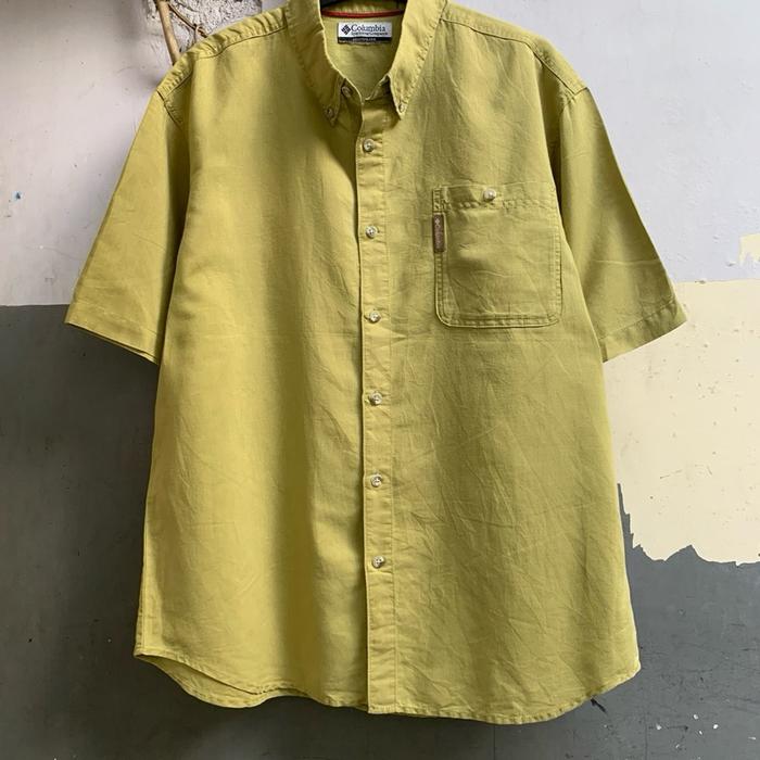 Kemeja pria columbia lengan pendek preloved