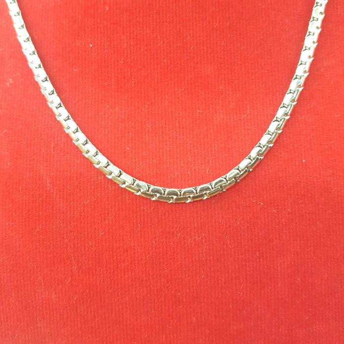 kalung besi putih pria model rantai gepeng, besi putih asli ambon