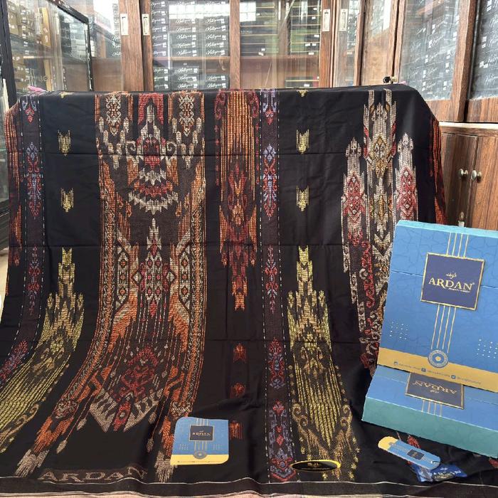 Sarung Ardan SJL SJM GSE Songket | product by ketjubung | sgj sgg platinum Gold Hitam Dewasa Motif M