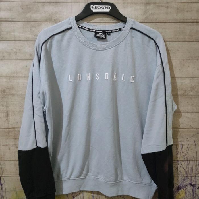 Lonsdale Script Logo Crewneck Block Baby Blue Black Casual Crewneck Original Size M