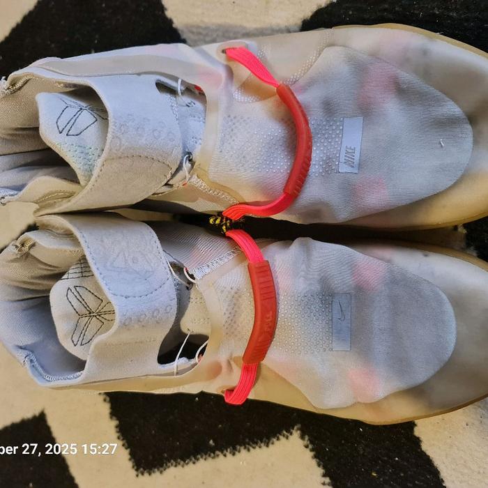 Sepatu Basket Kobe AD NXT  size 44