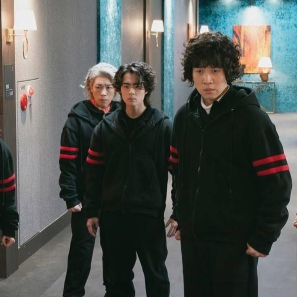 G♫Q7 JAKET SWEATER UNCANNY COUNTER KDRAMA SEASON 2 A♪5Q