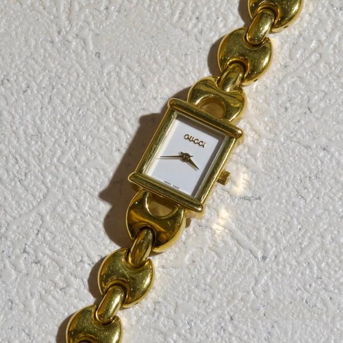 Jam Vintage Watch Wanita Original Gc 1800L White Dial Gold Preloved Bekas