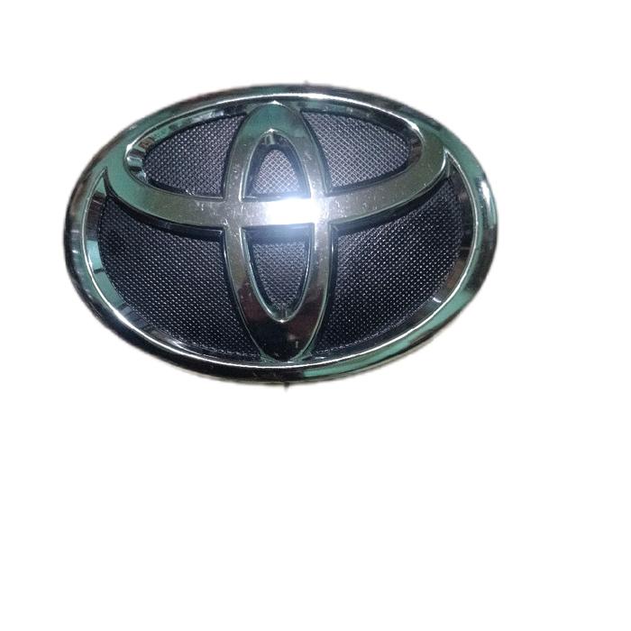 Emblem / logo depan grill fortuner VRZ 75310-0k110