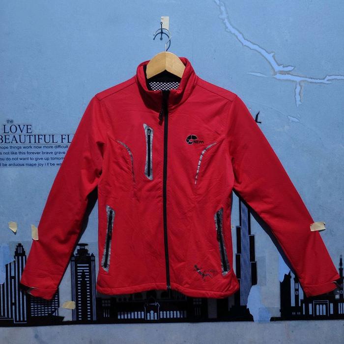 Jaket gunung outdoor NEPA minus