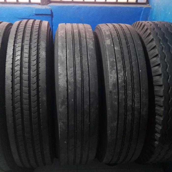 BAN BUS SECOND/COPOTAN SIZE 11R22.5