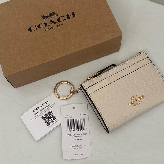 Coach Mini Skinny ID Case Chalk β Card Holder Kulit Asli (Baru / Never Been Used) ORIGINAL 100%