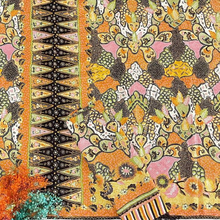 Kain batik tulis alusan bahan sutera atbm sarung selendang motif antikan sekarjagad trusmi cirebonan