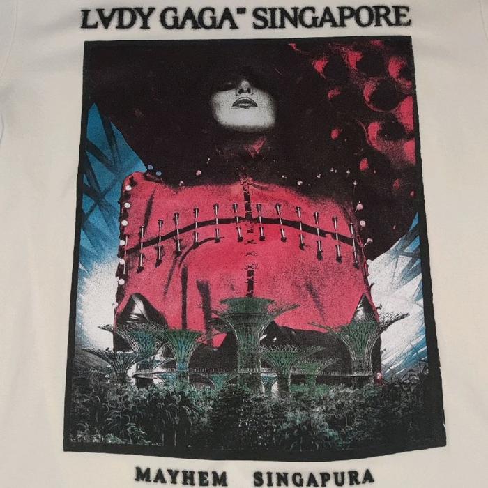 Kaos Lady Gaga Mayhem Asia tour Pria Katun