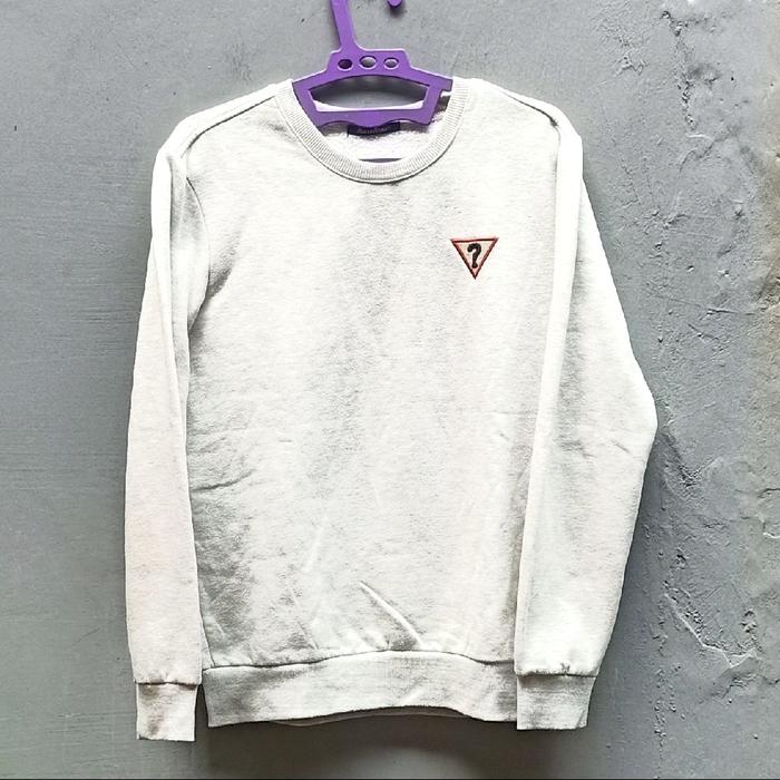 Crewneck Sweater GUESS | Original Official Tag | Made In Korea | Bekas Preloved Second Thrift
