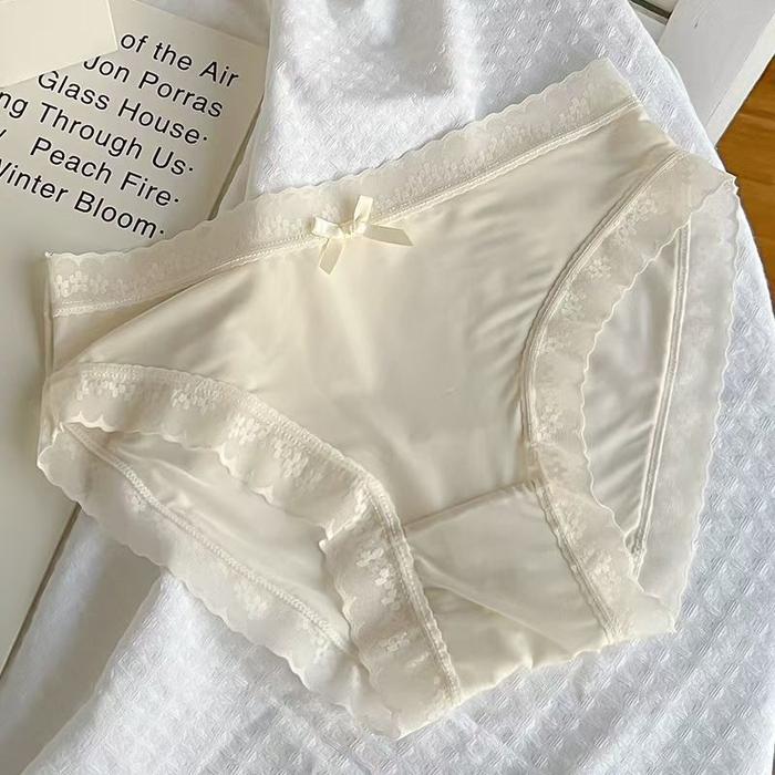 CD2173 Celana Dalam Wanita Midwaist CD Polos Tipis Pita Lembut Nyaman Dipakai