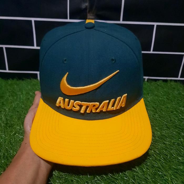 topi nike australia bekas original
