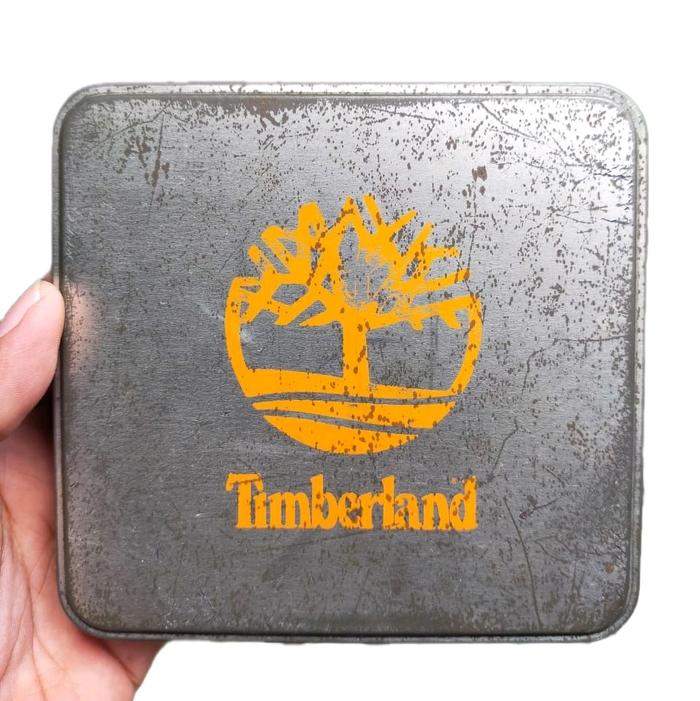 Kotak Kaleng Bekas Box Dompet Timberland
