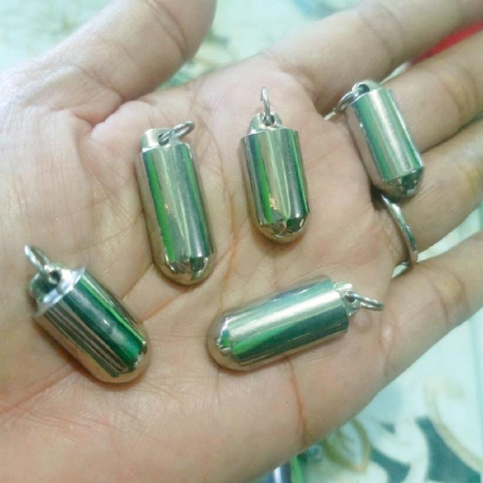 Liontin monel stainless motif setengah tabung