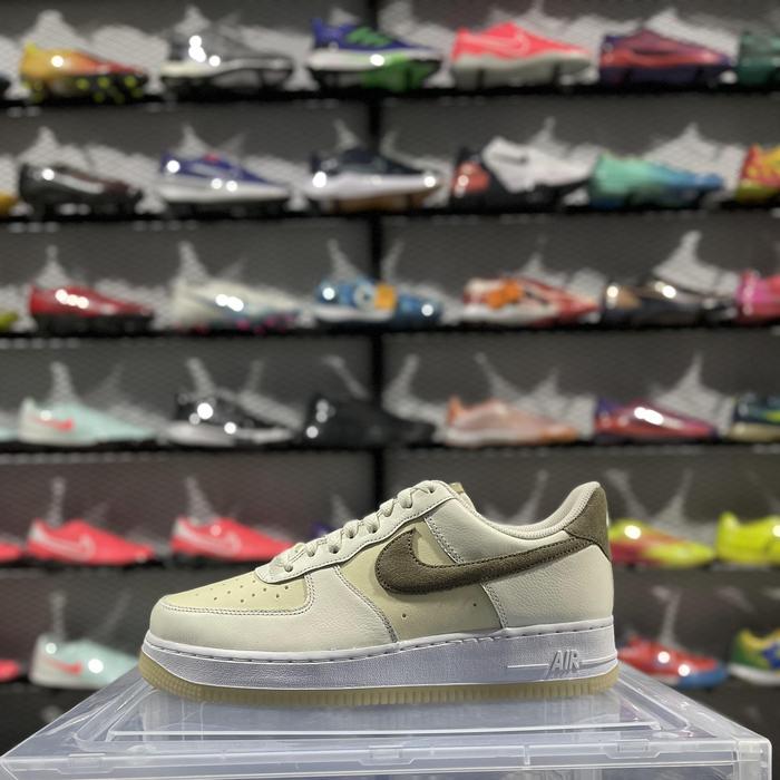 Nike Air Force 1 '07 LV8 FN5832-101 Sail Khaki Coconut Milk White (Men's) Size 42 ORIGINAL NIKE Made