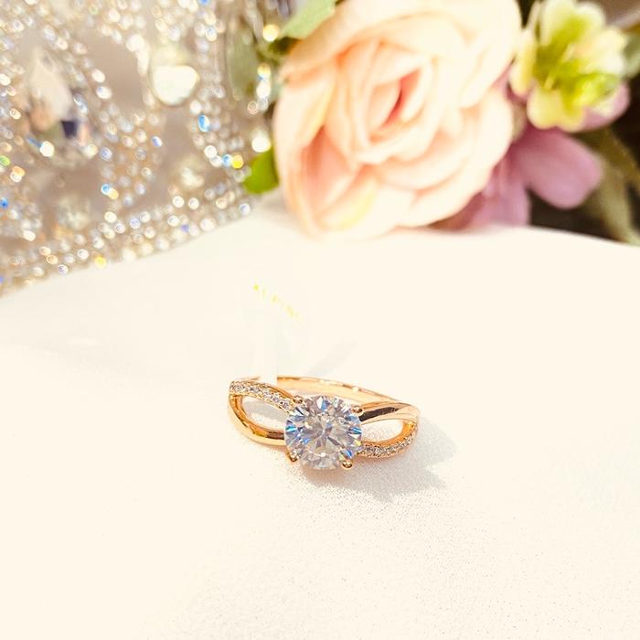 PERHIASAN ACCESSORIES XUPING PREMIUM LAPIS EMAS CINCIN YANG SANGAT ELEGAN DENGAN MODEL MATA SOLITER