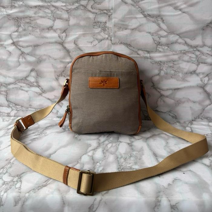TAS SLING PRIA MONSAC KULIT ASLI MOX KANVAS SECOND BRANDED / TAS SELEMPANG KECIL PRIA MONSAC SECOND
