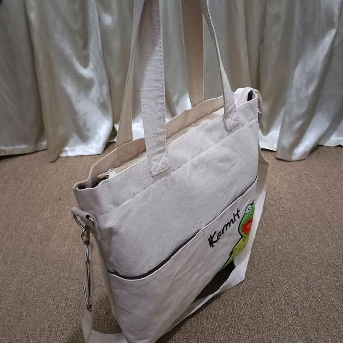 Tas sling tote Disney Kermit krem