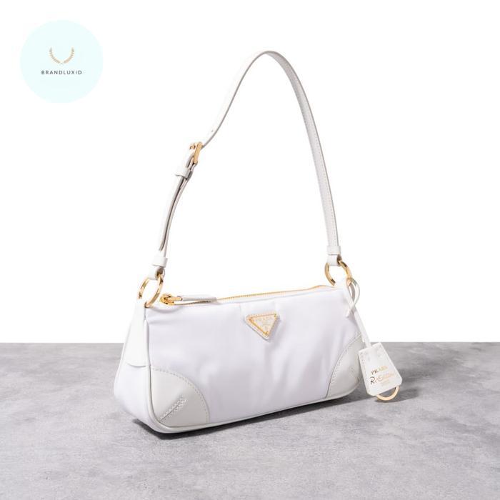 Prada Re-edition 2002 shoulder bag re-nylon and brushed leather