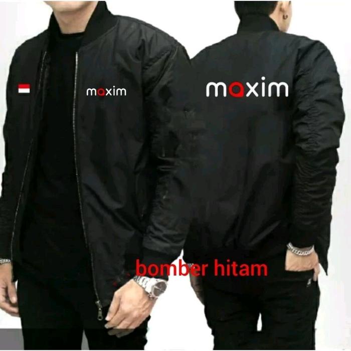 Maxim Bomber Hitam Jaket Pria dengan Logo Maxim di Depan dan Belakang