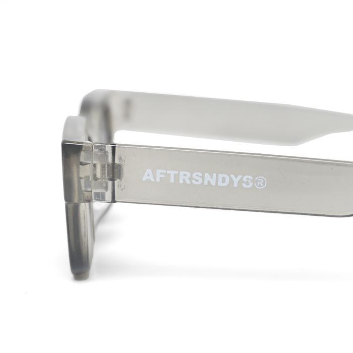 NEW SUNGLASESS | PLEDGE | AFTERSUNDAYS kacamata hitam