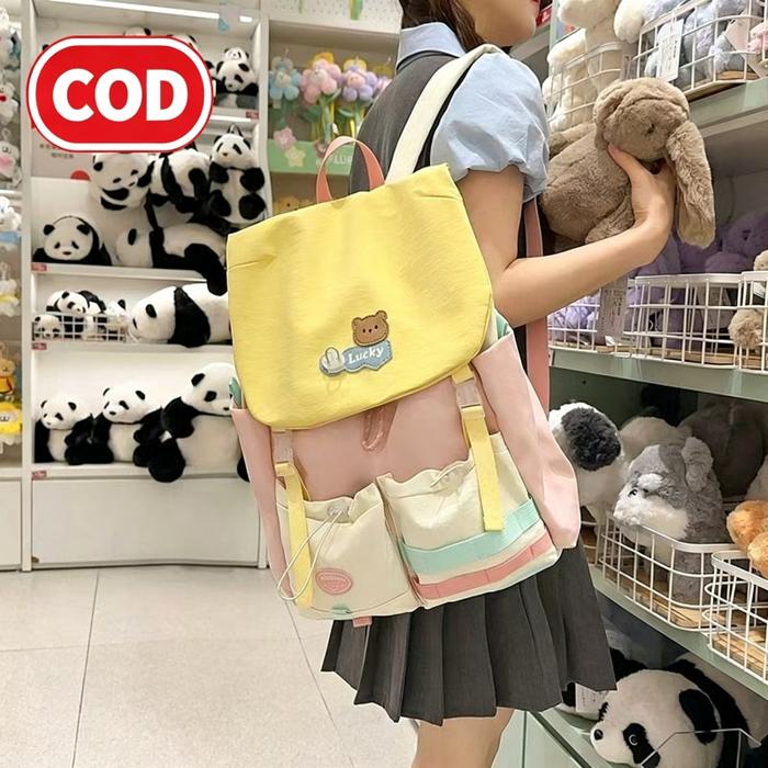 Tas Ransel Viral TikTok Indonesia Desain Patchwork Warna Kombinasi Bahan Tahan Lama Berdetail Beruan