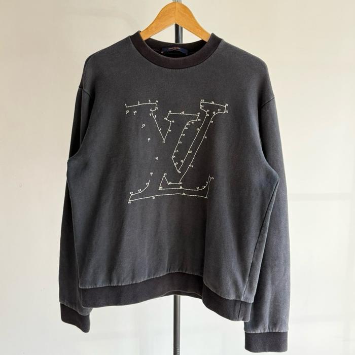Louis Vuitton Logo Sweater