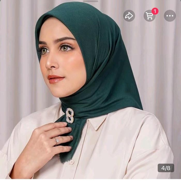 Jilbab Segiempat Buttonscarves Polos segi empat paris