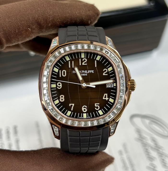 Jam SwissPatekPhilippeAquanaut 5167R Watch Diamond 40mm
