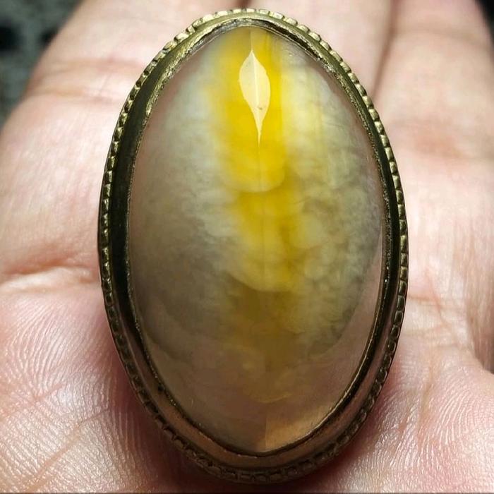 Batu akik Pandan Nanas Kristal