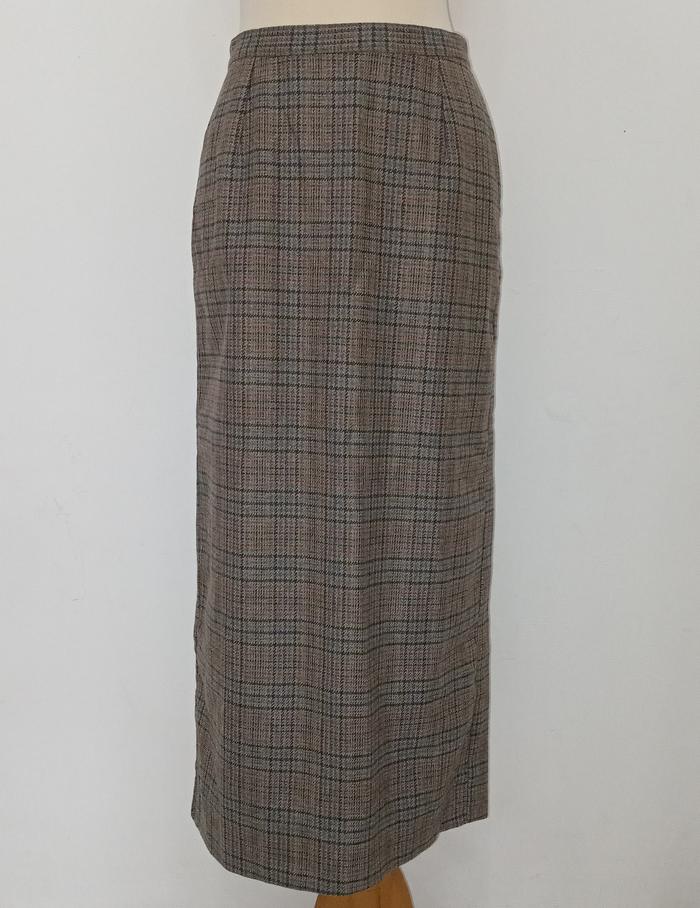 [PRELOVED] Good Bawahan Wanita Rok Panjang Cedar ORGANZA One Size