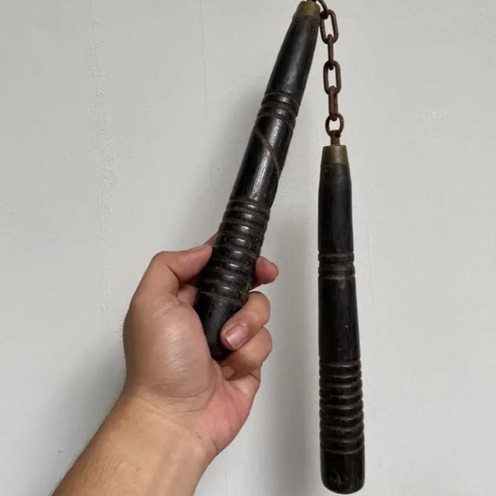 Vintage Nunchaku Kayu Asli untuk Latihan Kung Fu dan Self Defense