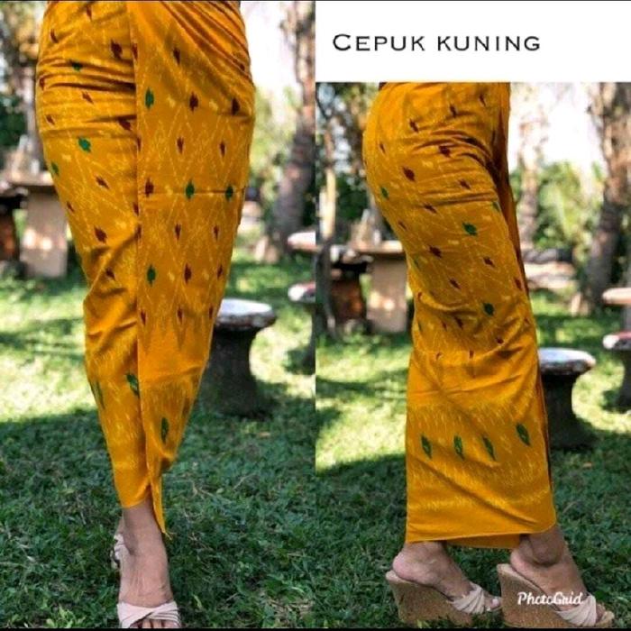 Kamen Kuning Lembaran untuk Wanita