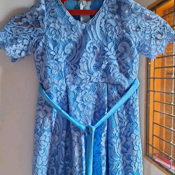 Dress Brokat Anak Kecil untuk pesta