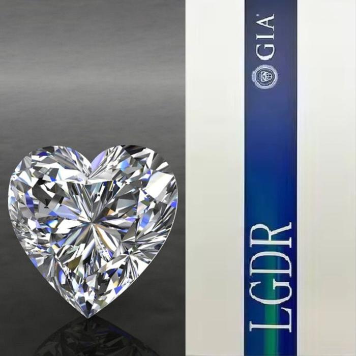 Berlian Lepasan CVD Lab Grown Diamond Heart Shape Sertifikat GIA. Size Mulai 0.3 Carat